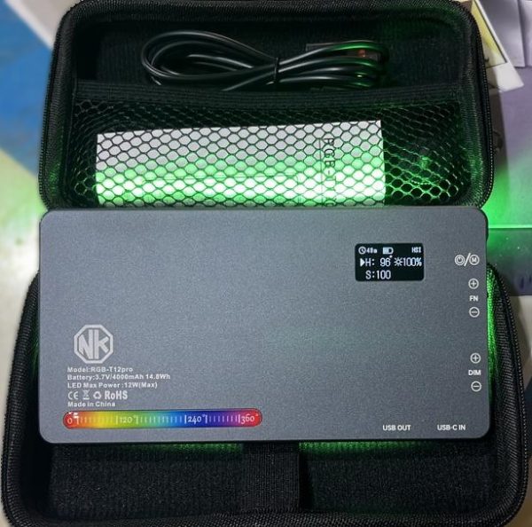 نور ثابت ال ای دی T12 Pro RGB Video Light - Image 3